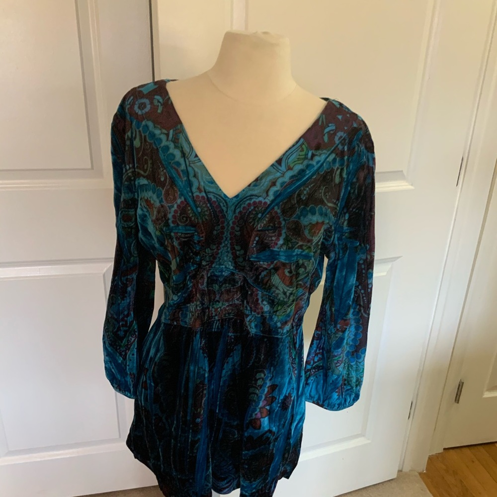 Velvet royal blue V-neck blouse